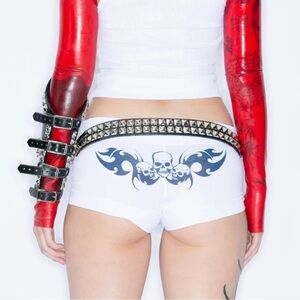 Bow down (skull and tribal) booty short